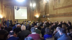 Il pubblico in sala a Reggio emilia