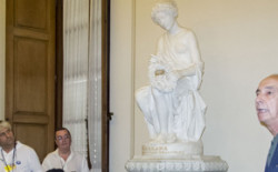 Firenze Capitale. I massoni  fanno restaurare una statua del Museo di Palazzo Pitti