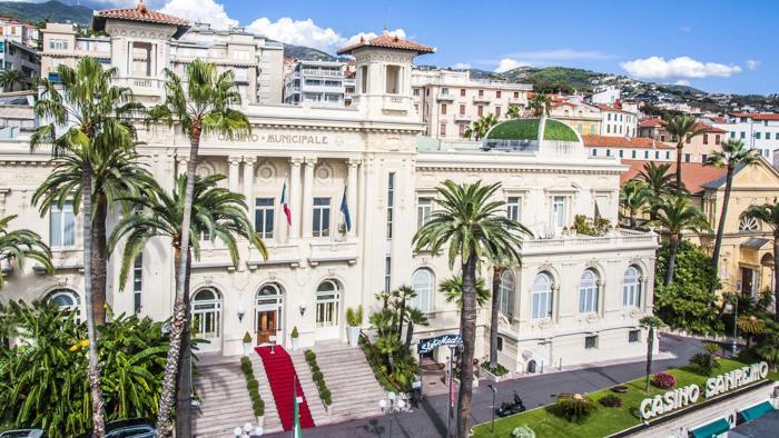 Sanremo, ai Martedì Letterari storico incontro tra i Gran Maestri del Grande Oriente e della Gran Loggia d’Italia