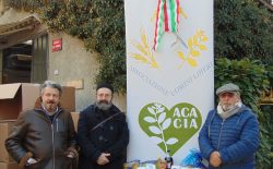 La povertà della porta accanto, il progetto di solidarietà delle associazioni Acacia e Uomini Liberi