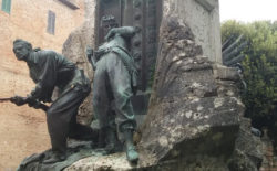 Perugia XX Giugno. Luce sul Monumento ai Caduti. Il Collegio dell’Umbria ha inaugurato il nuovo sistema di illuminazione alla presenza del Gran Maestro Stefano Bisi