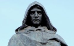 8 febbraio 1600. Giordano Bruno viene condannato al rogo. Nove giorni dopo verrà arso vivo in Campo de’ Fiori a Roma