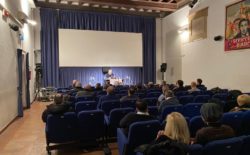 Il Grande Oriente ha celebrato la Giornata della Fierezza Massonica. A Rimini la loggia Giovanni Venerucci ha proiettato il film “Forces Occultes: un esempio di massofobia durante il nazismo”. Presente il Gran Maestro