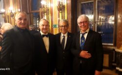 Il Gm Seminario, a Vienna per un meeting internazionale, ha avuto colloqui con il Gran Maestro austriaco Semler e il Pro Grand Master della Ugle Spence in un clima di piena cordialità e continuità